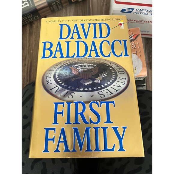 Lot 6 David Baldacci 4x first edition hardcover, paperback book collection - Picture 7 of 9